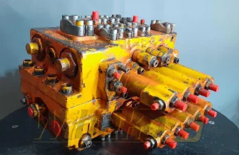 Distributor Hitachi 220 21000-00228