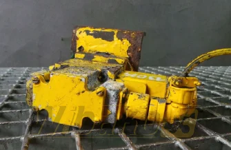 Valves set Liebherr R912 