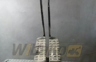 Drive pedals Case CX330 