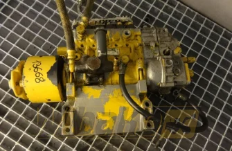 Injection pump Denso 190000-9083 6150-71-1323