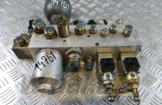 Valves set Liebherr OF7428A E-6