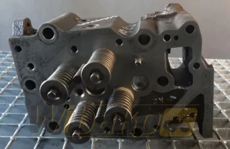 Cylinder head for engine Komatsu SAA6D125E-3 6156111110