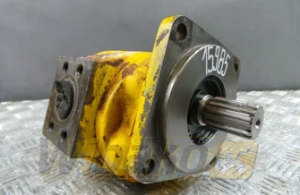 Gear pump David Brown P2C2120C5B2C 