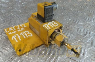 Relay Caterpillar 212 