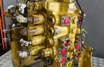 Distributor Komatsu PC400 