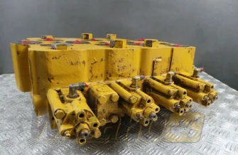 Distributor Caterpillar 235 M-4