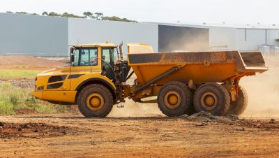 Drivetrain of Construction Machines - Preparation for Safe and Efficient Work