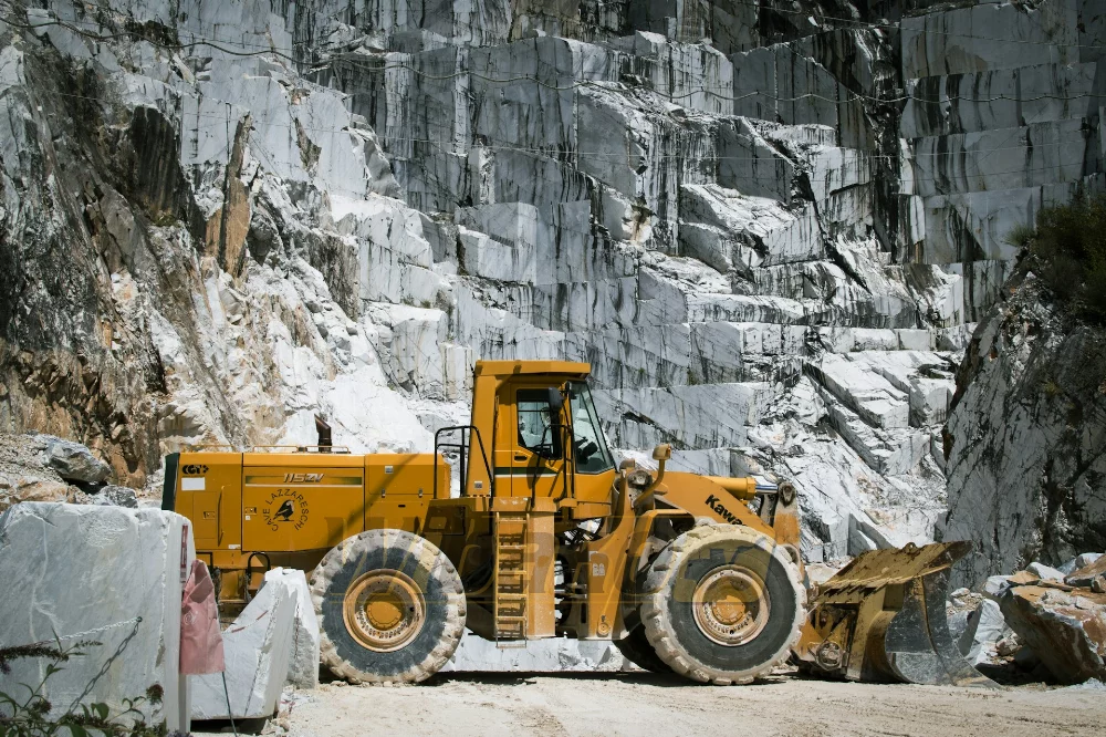 wheel loader
