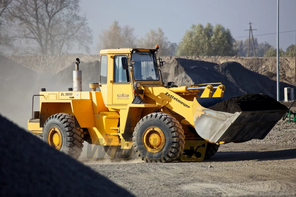 wheel loader
