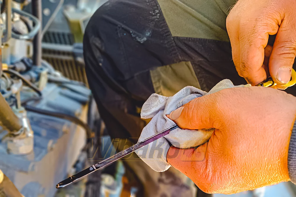 engine oil dipstick