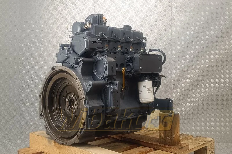 Progressive divider block of a central lubrication system with lines