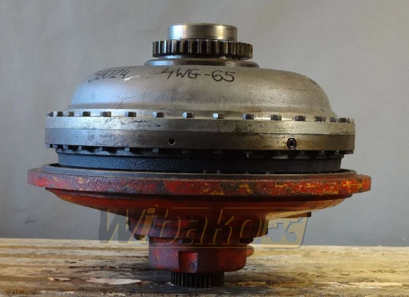 ZF torque converter for a wheel loader powershift transmission