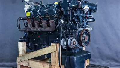 Deutz TCD 2015 V08 Engine Overhaul