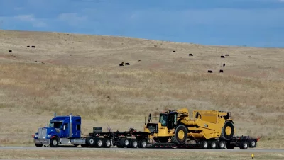Transport and Towing of Construction Machinery