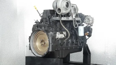 Repair of the Cummins QSB6.7 Engine in the Terex RT 670 Crane