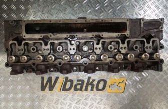 Cylinder head for engine Case 6T-830 3920028