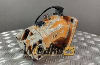 Swing motor New Holland 8911096