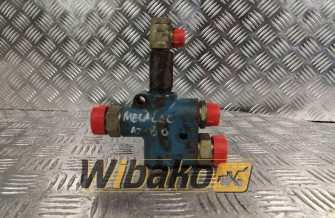 Valves set Mecalac AZ150 8300051