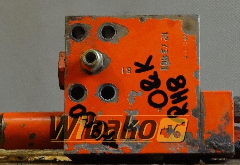 Cylinder valve O&K RH8