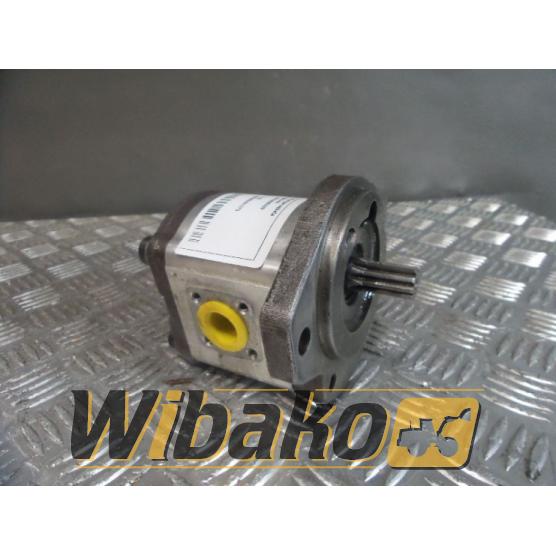 Gear pump Bosch 0510625329