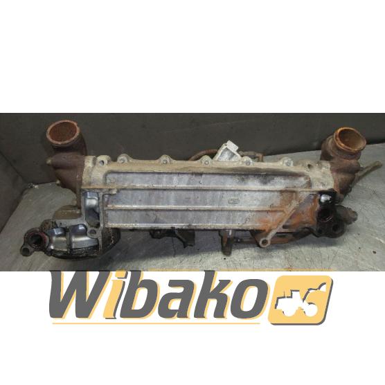 Oil cooler with oil filter housing and bases Engine / Motor Mitsubishi ME090669