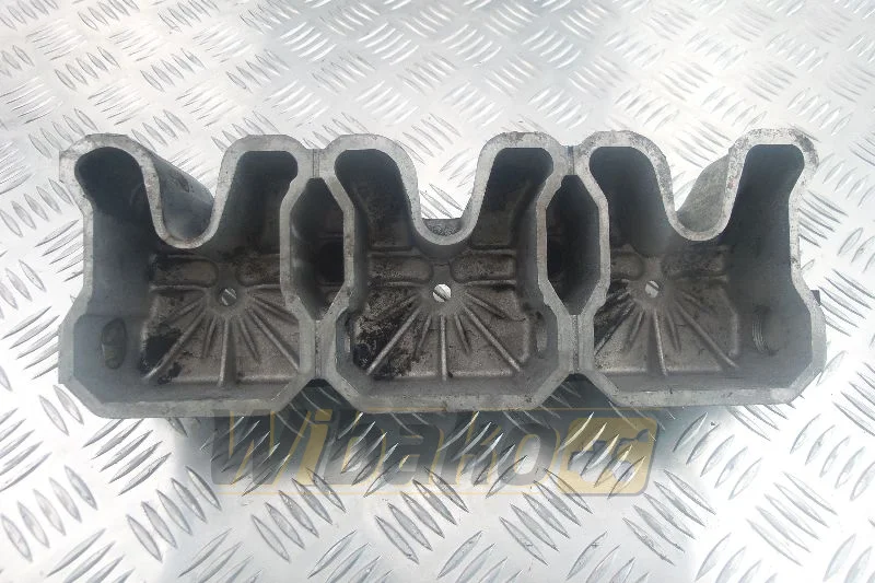 Cylinder head cover VM Motori 65B/3 90132226G - szjnqr | WIBAKO 