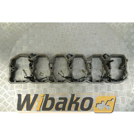 Cylinder head cover Iveco 4899235