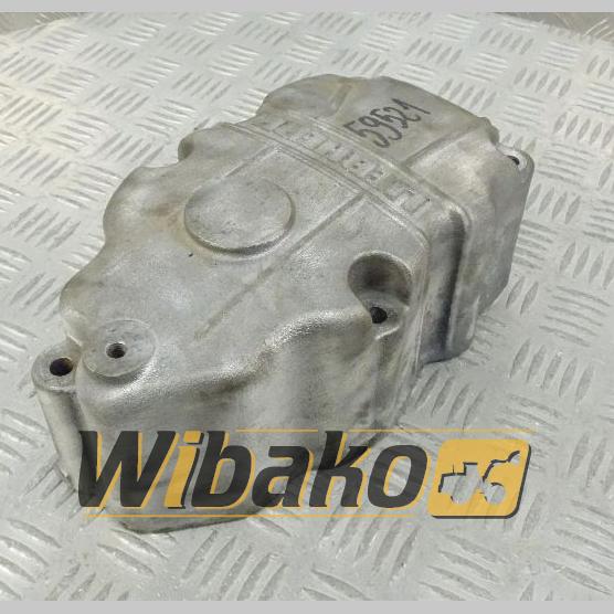 Cylinder head cover for engine Liebherr D934