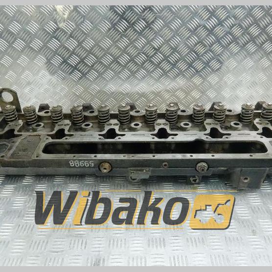 Cylinder head for engine Case 6T-830 3920028