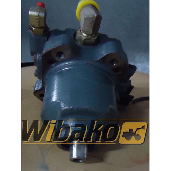 Hydraulic motor (fan drive) Komatsu EMGT6424