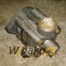Auxiliary pump Fahrzeug-hydraulik LF73 